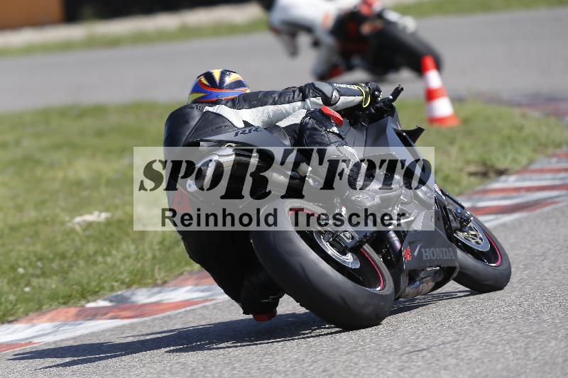 /11 29.04.2025 PROMAX ADR/Gruppe gelb/backside